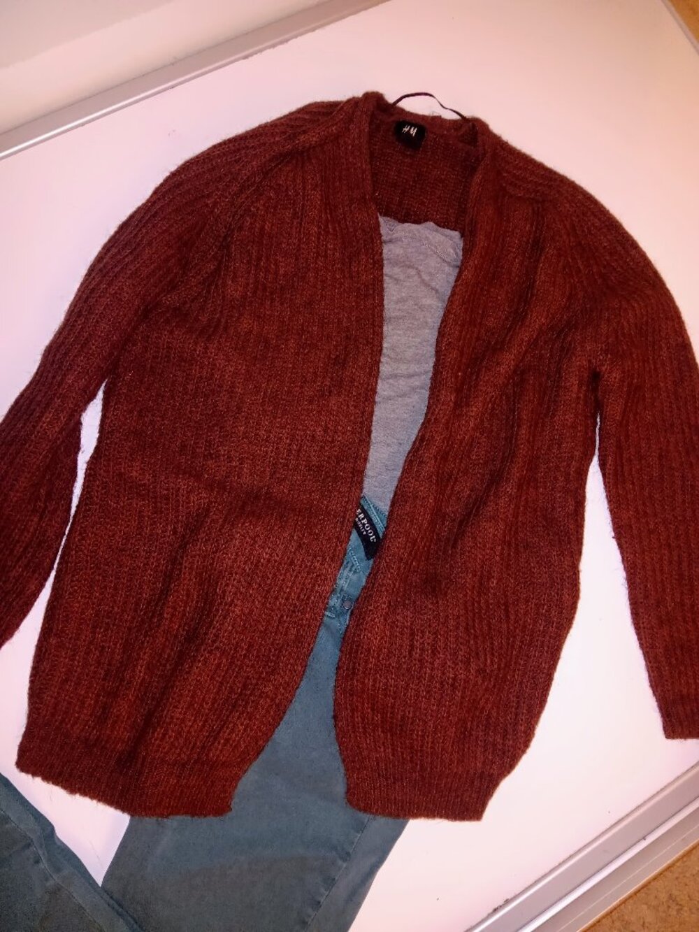 Women's H&M Burgundy Open Front Cardigan
